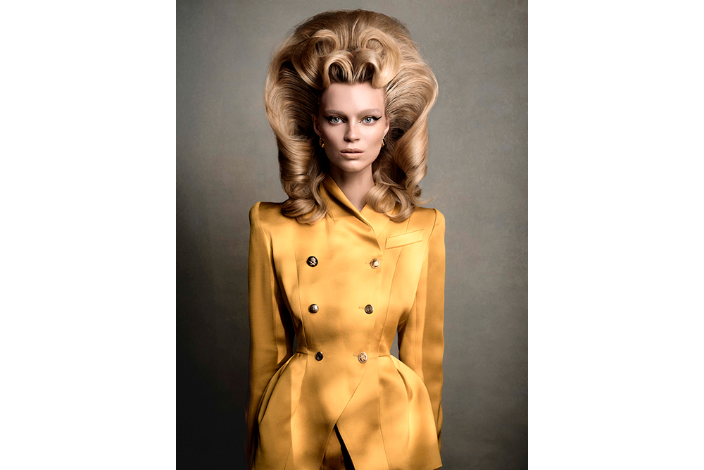 Parousia, by Efi Davies