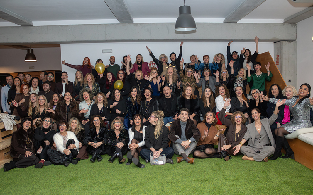 Imagen, inspiración y hermandad en el Cóctel de Navidad del Gremio de Estética de Cataluña