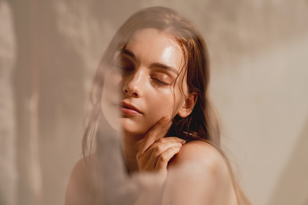 Magnesium benefits for skin, stress and sleep