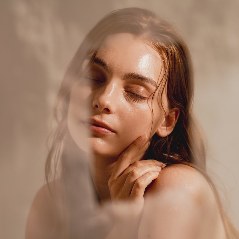 Magnesium benefits for skin, stress and sleep