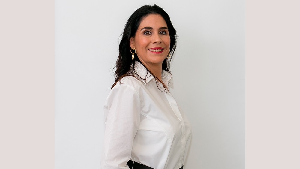 Julia Garvin: “En educación, suelen olvidar que trabajamos con personas y sus emociones”