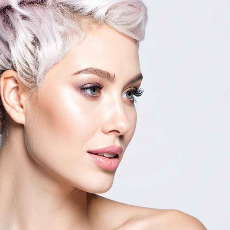 Minimalismo capilar, menos artificio, más precisión técnica