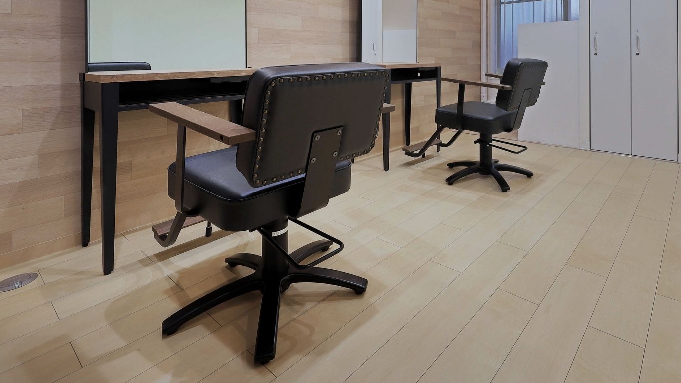 Give Your Clients the Ultimate Backwash, Cut and Colour Experience