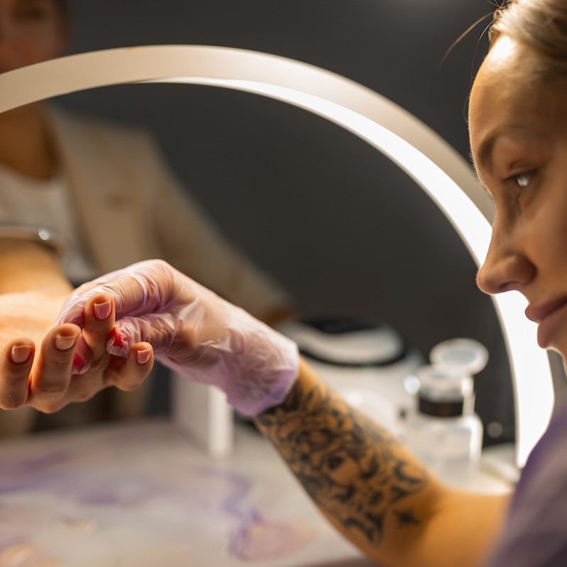 The Gel Bottle confirms BIAB reformulation and availability of original formula