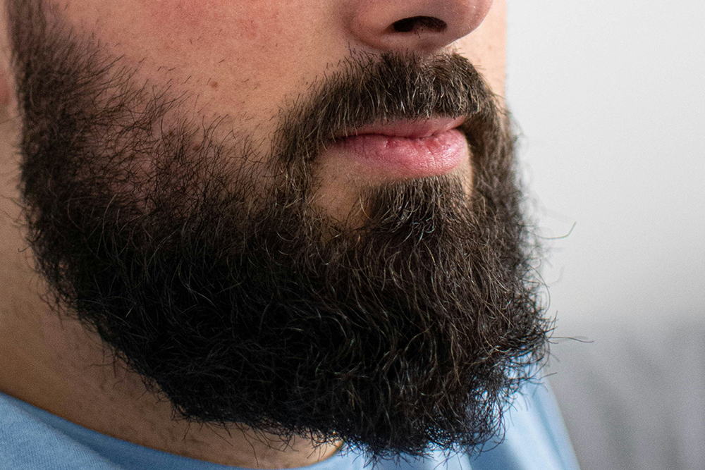 Mal olor en la barba: cómo tratarlo en el salón y qué protocolo seguir con el cliente