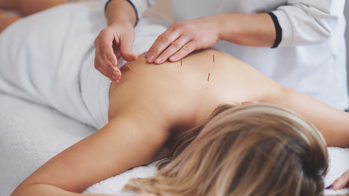 5 ways to integrate Traditional Chinese Medicine into salon and clinic treatments