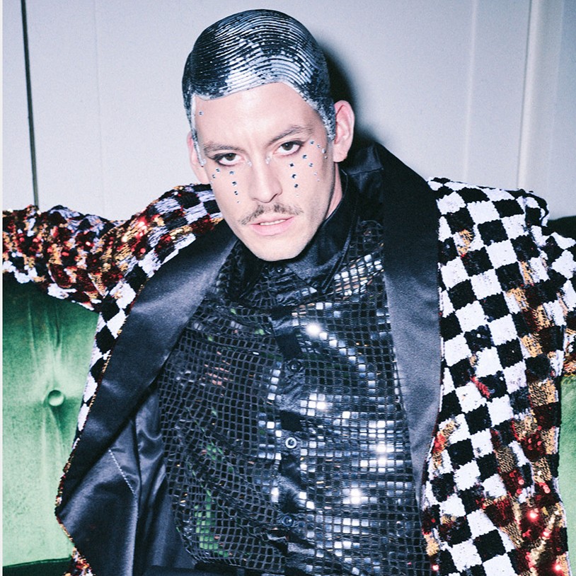 Chrome Hair: The Futuristic Hair Look Straight From The Chanel F/W Catwalk