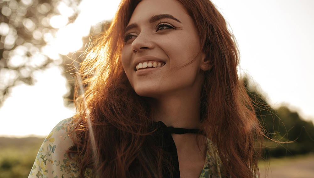 Fotorejuvenecimiento facial con luz pulsada: beneficios clínicos y protocolos en primavera