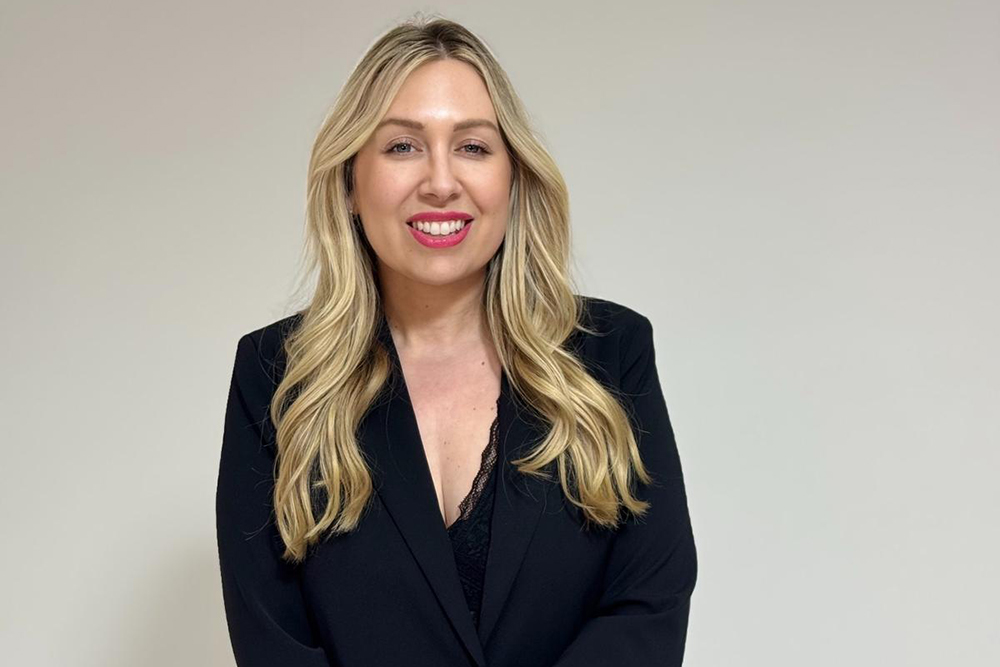 Alba Bosch presenta en PBSI Barcelona su método EASY BLONDE: la cita clave para dominar las mechas más demandadas