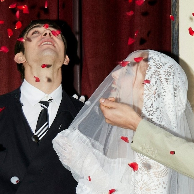 Wedding beauty trends 2026: full-glam makeup, jewellery nails and sensory styling