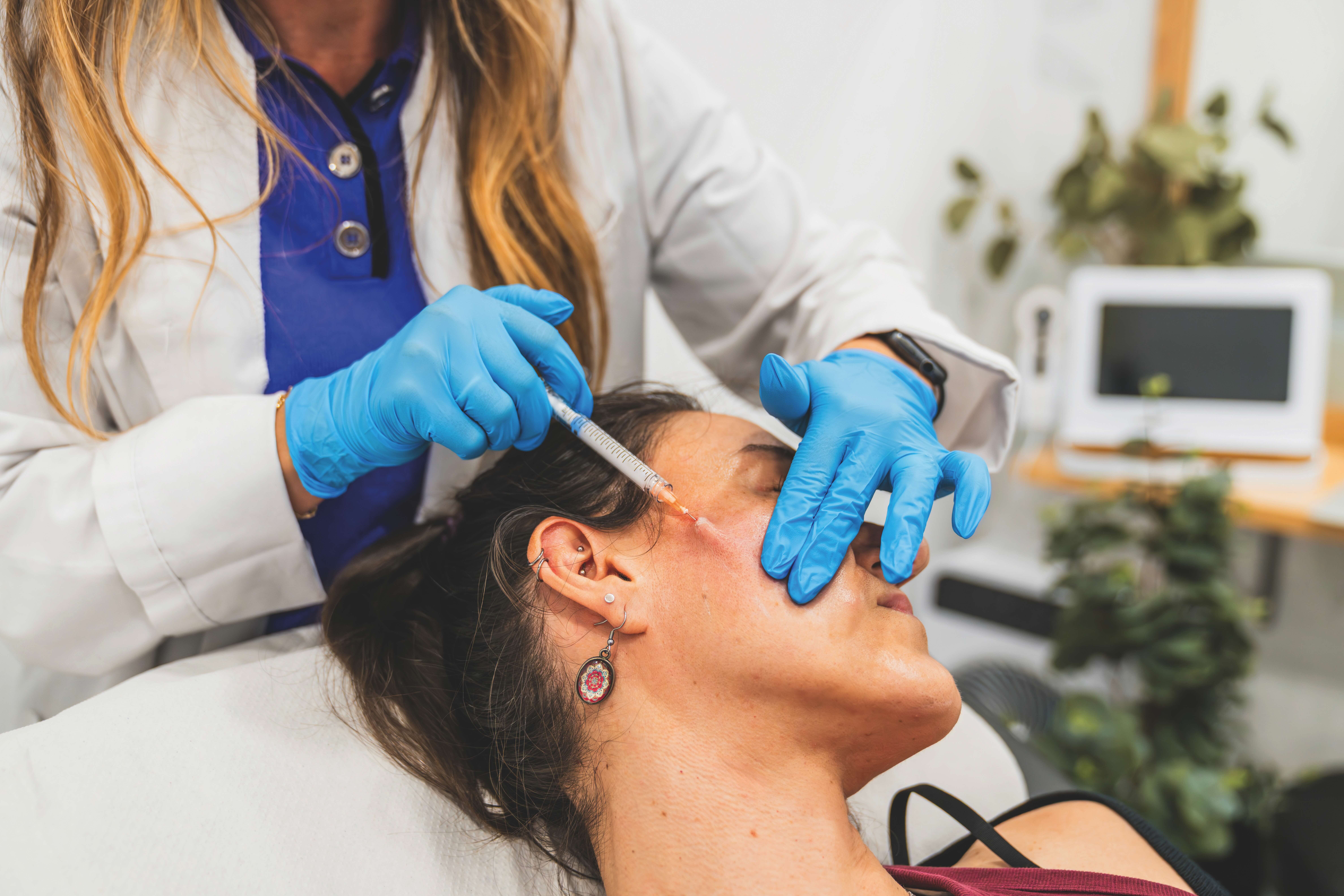 Optimising combination treatments in aesthetic medicine
