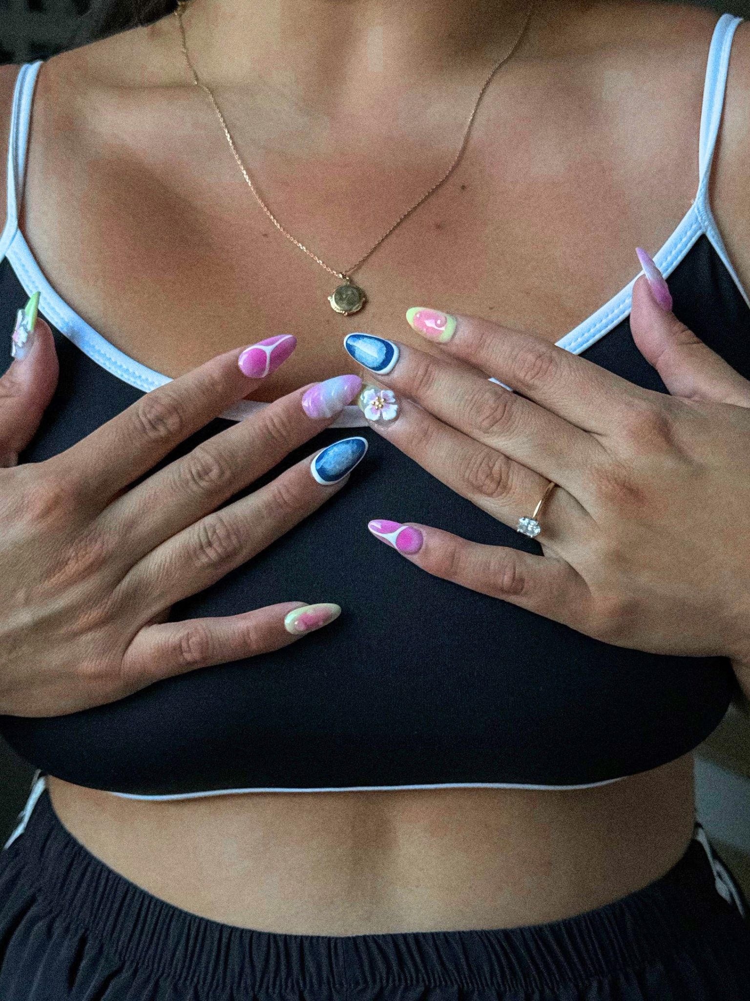 Minimalist and maximalist nail trends for summer