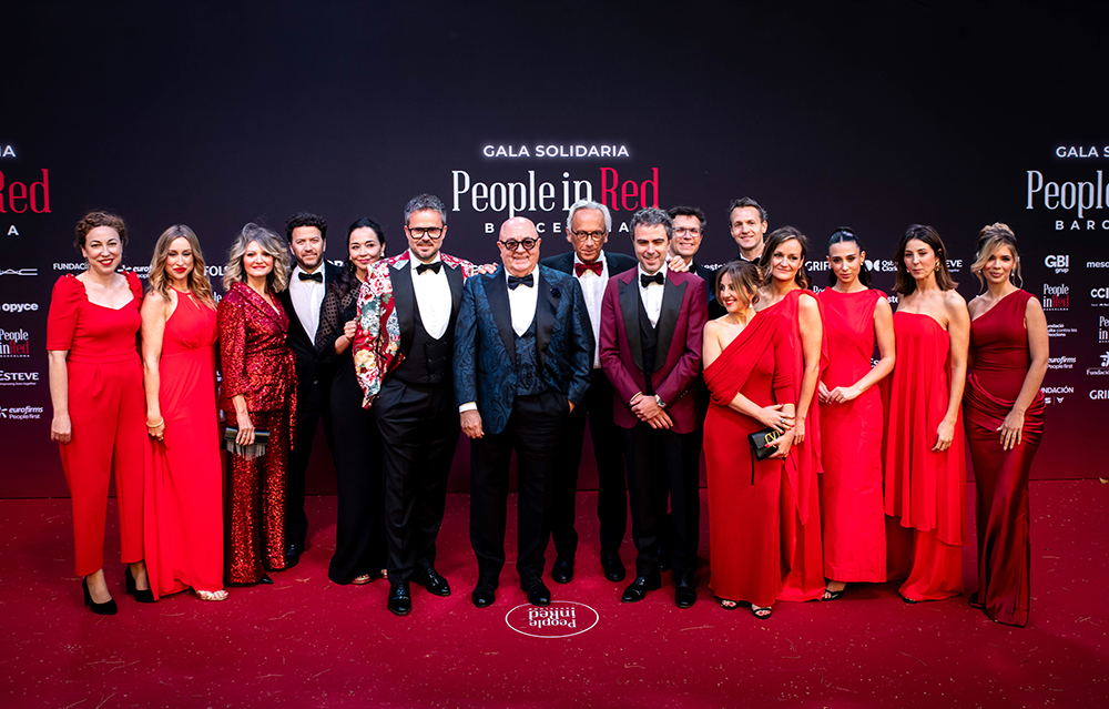 mesoestetic® refuerza su compromiso con la ciencia en una nueva edición de People in Red