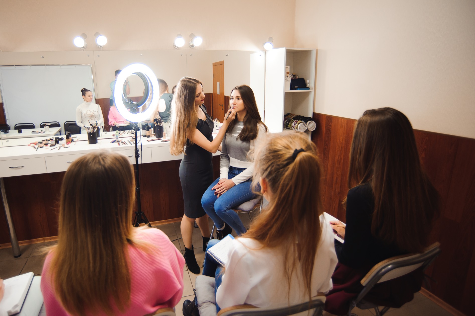 Gainfort Academy recognised for hair and beauty training excellence with award win