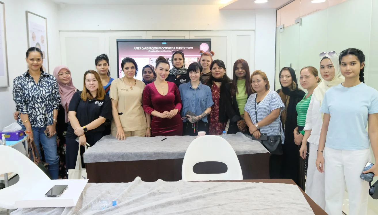 ISAS Beauty Academy Dubai welcomes future SPMU artists at inspiring orientation with Betty Brows Arabia