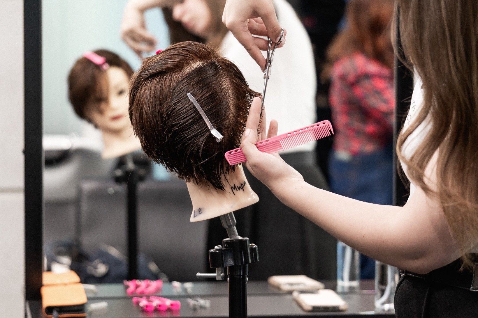 Mirror Mirror Mannequin Hair Awards 2026 for trainees open for entries 