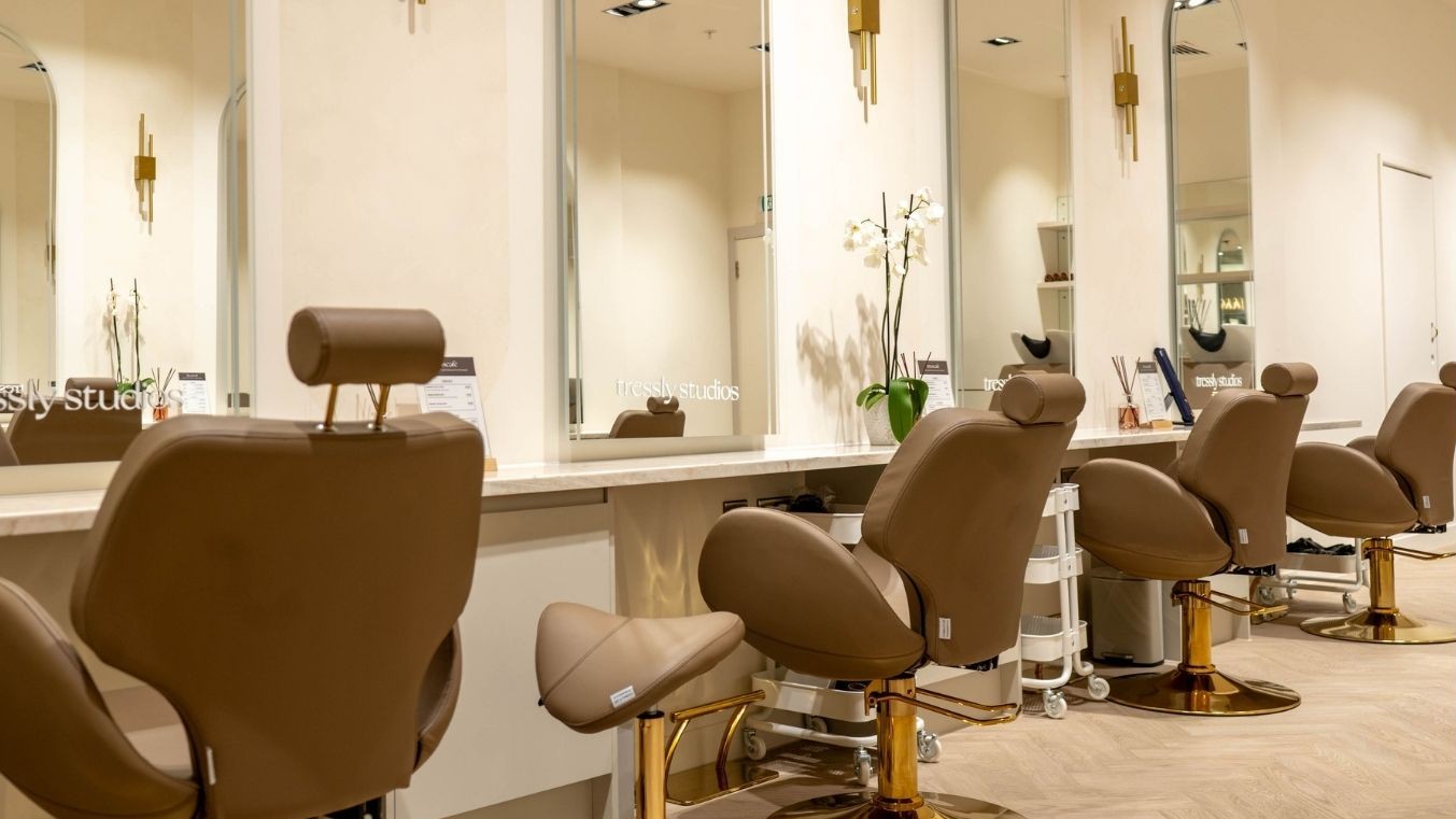 Tressly Studios: Designed for Independent Textured Hair Specialists 