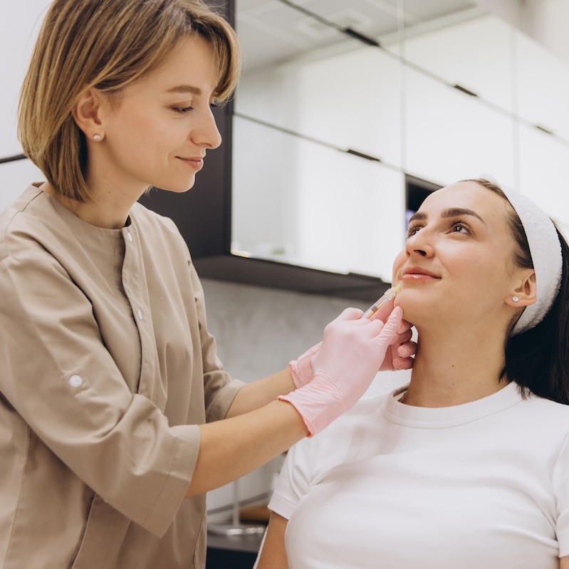 1 in 3 aesthetics clients influenced by social media when choosing a practitioner, research finds