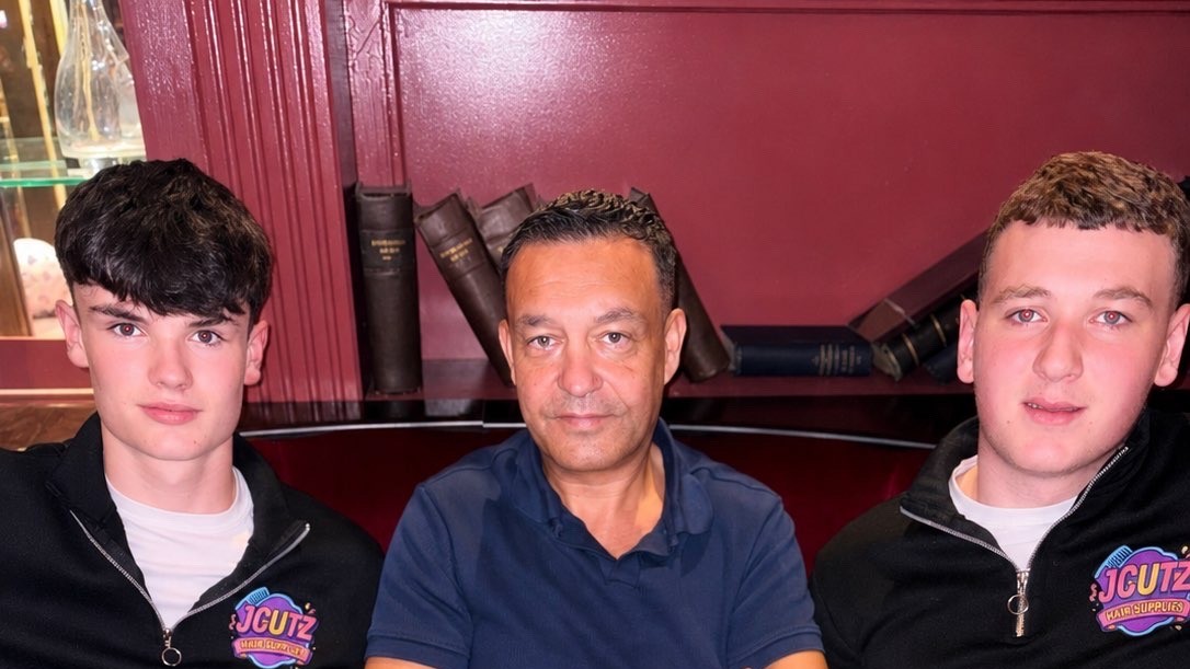 Cork teens sign deal with Global Beauty to distribute their JCutz barbering products