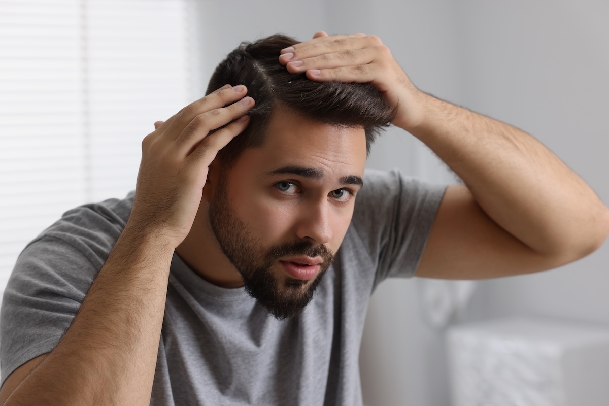 Men Could Be Washing Their Hair Wrong as Searches for Men’s Dandruff Surge