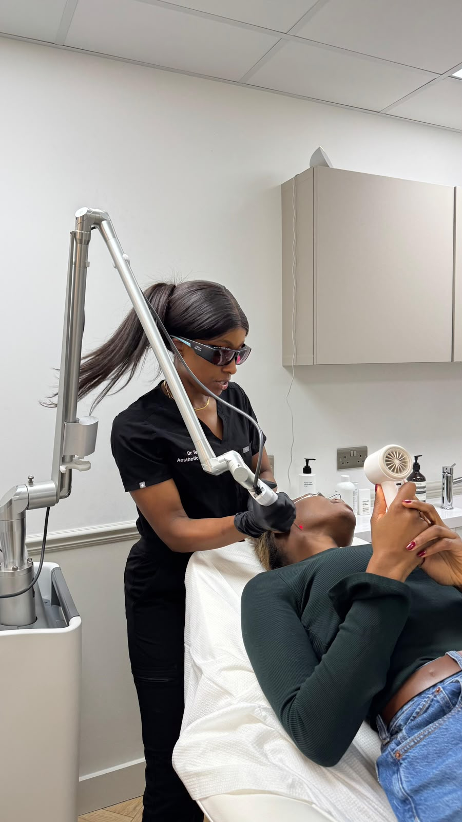 Dr Tego launches free Safe Laser Checklist for patients