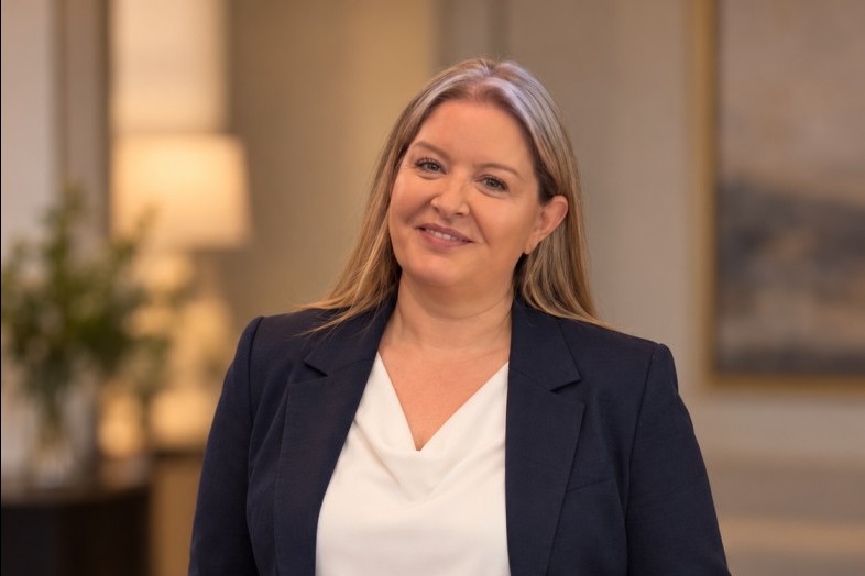 Claudia McGloin launches The Regenerative Expert Nurse in Sligo 