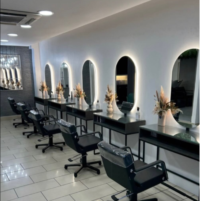 Well-known industry professional Richard Barry launches Salon Dimensions
