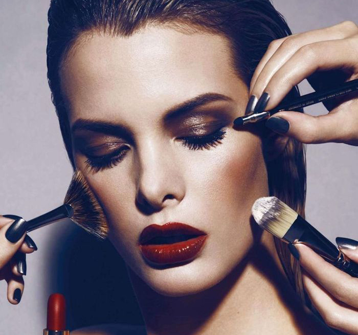 ¿Conoces todas las brochas necesarias para el maquillaje?