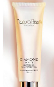 diamond-white-matte-finish-sun-protection-spf-50-pa-+++