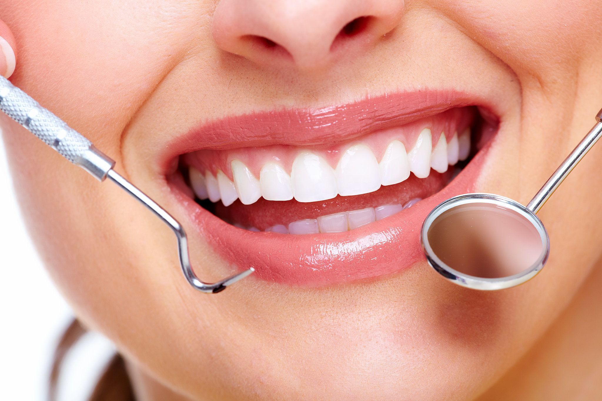 La sonrisa perfecta, ¿salud o estética?