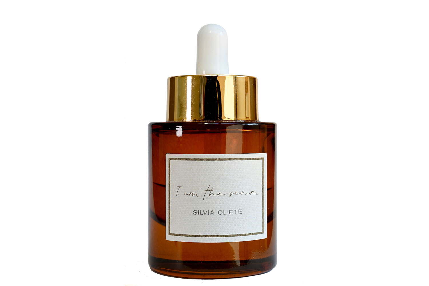 “I am the serum”, el producto imprescindible en verano…